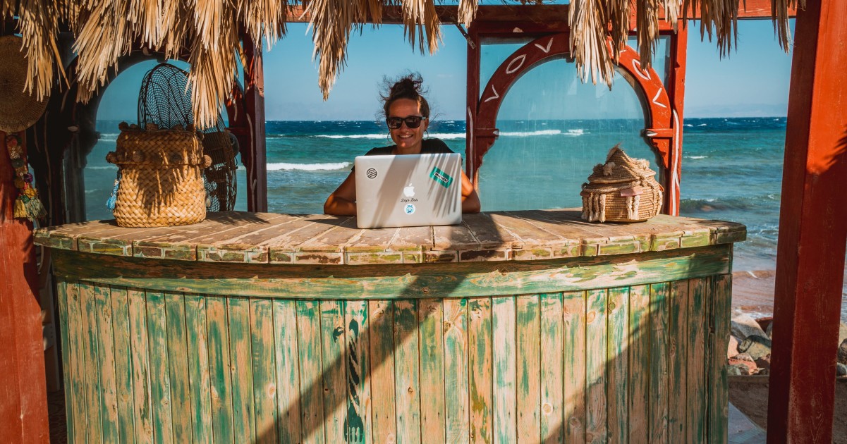 7 of the Best Remote Jobs for Digital Nomads