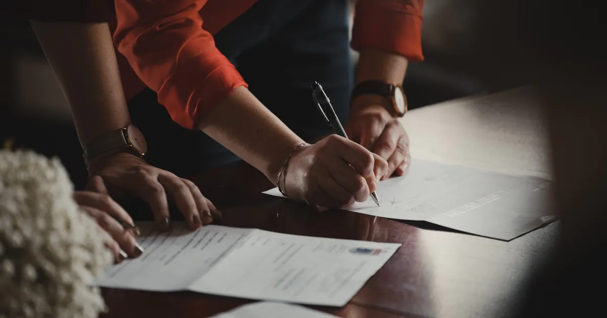 7 Things to Include in a Freelance Editing Contract